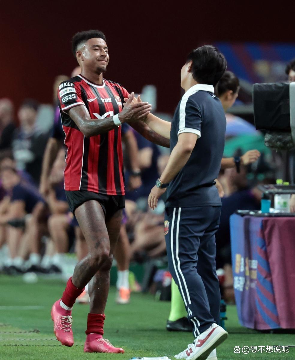 刚刚!迈阿密热火围绕亚冠内部沟通今晚费耶诺德备战亚冠,今晨NBA季后赛传出新动向的简单介绍 刚刚!迈阿密热火围绕亚冠内部沟通今晚费耶诺德备战亚冠,今晨NBA季后赛传出新动向的简单介绍